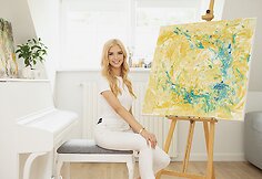 Laura Kornelija Inamedinova