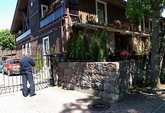 Sabonių &scaron;eimai priklausančiame vie&scaron;butyje "Pu&scaron;ų paunksnėje" įvyko jų sūnaus Tatuvydo Sabonio ir jo i&scaron;rinktosios vestuvės