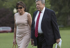 Melanios Trump tėvai Viktoras Amalija Knavsai