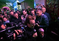Bono pasirodymas Kyjivo metropolitene