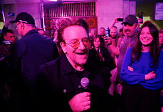 Bono pasirodymas Kyjivo metropolitene
