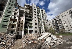 K.Sankausko inicijuota parama ir vaizdai i&scaron; karo siaubiamos Ukrainos / Asmeninio albumo nuotr.