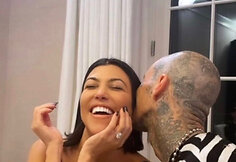 Kourtney Kardashian ir Travisas Barkeris / Socialinių tinklų nuotr.