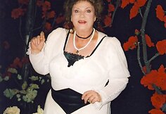 Scena i&scaron; spektaklio &bdquo;Donja Rosita, arba Gėlių kalba&ldquo;, 2003
