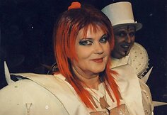 Scena i&scaron; spektaklio &bdquo;Figaro vedybos&ldquo;, 1999