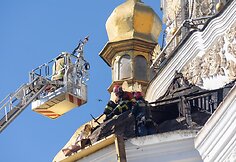 Volodymyras Zelenskis apsilankė Rusijos atakuotoje Kyjivo Pečorų lauroje