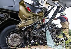 Estijoje &bdquo;Lux Express&ldquo; autobusas įlėkė į vilkiką