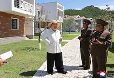 Kim Jong Unas