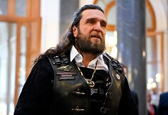Rusijos baikerių klubo &bdquo;Naktiniai vilkai&ldquo; lyderis Aleksandras Zaldostanovas, dar žinomas kaip Chirurgas
