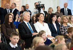 Kalėdų eglės įžiebimas prezidentūroje