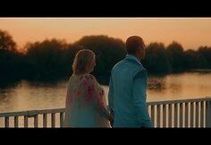 Jolantos Naruševičiūtės klipo „Naktys rugpjūčio“ akimirka