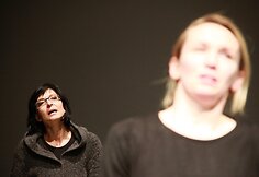 Adrija Čepaitė, Viktorija Kuodytė. Joël Pommerat, „Šitas vaikas“, rež. Viktorija Kuodytė, Dainius Gavenonis. LNDT, 2012 m.
