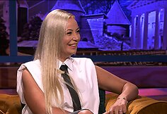 Atlikėja Mia