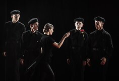 Anželikos Cholinos teatro &bdquo;Karmen&ldquo; premjera