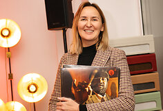Vinilo plok&scaron;telių ir patefonų parduotuvės atidarymas