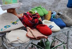 &bdquo;Ogmios miesto&ldquo; ūkininkų turguje &ndash; natūralūs, kaimi&scaron;ki delikatesai: ko čia ras rūkytos mėsos ir žuvies mylėtojai? 