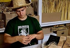 &bdquo;Kumutis&ldquo; darbai i&scaron; &scaron;iaudų