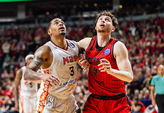 Travante Williams, Kay Bruhnke