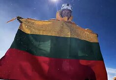 Aurimas Valujavičius įkopė į Everesto vir&scaron;ūnę