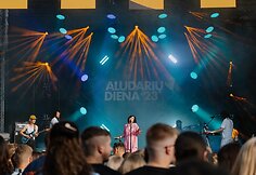 Uostamiestyje &bdquo;&Scaron;vyturys BHouse&ldquo; erdvėje o&scaron;ė skonių ir muzikos jūra: į Aludarių dienos festivalį susirinko tūkstančiai