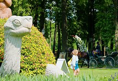 Ten galima prarasti amą, juoktis iki ašarų ir paskęsti gėlių jūrose: prasidėjo ryškiausias vasaros festivalis Lietuvoje