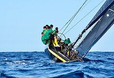 Lietuva pergalingai startavo &bdquo;SSL Gold Cup&ldquo; pasaulio buriavimo taurės &scaron;e&scaron;ioliktfinalyje