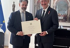 Antonio Meschino gavo apdovanojimą