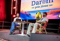 „Darom prie jūros“