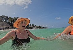 &bdquo;Močiučių Zanzibaras&ldquo; akimirka