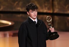 Owenas Cooperis &bdquo;Emmy&ldquo; apdovanojimuose