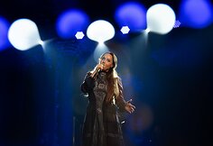 Aistė Smilgevičiūtė ir „Skylė“