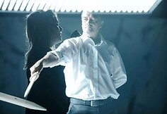Ričardas Vitkaitis. Scena iš spektaklio „Elektra“