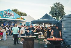 Kauno „Oktoberfestas“ vėl traukia minias: rudenį vyksiančioje šventėje rezervuota daugiau nei pusė stalų