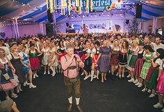 Kauno „Oktoberfestas“ vėl traukia minias: rudenį vyksiančioje šventėje rezervuota daugiau nei pusė stalų