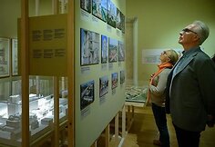 Socmodernizmo architektūra, romantinė tapyba, Jogailaičių epocha, ukrainiečių dailininkų darbai ir kitos teminės Lenkijos muziejų parodos