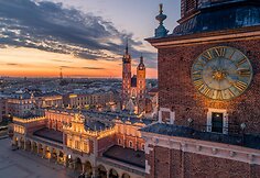 Socmodernizmo architektūra, romantinė tapyba, Jogailaičių epocha, ukrainiečių dailininkų darbai ir kitos teminės Lenkijos muziejų parodos