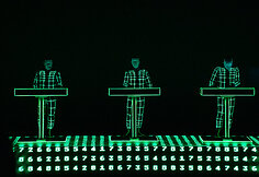 „Kraftwerk“ koncerto akimirka