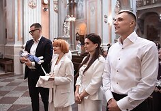 Veronikos Naumovaitės-Kazilionės sūnaus Dominyko krikštynų akimirka