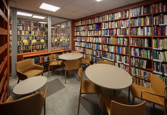 &Scaron;e&scaron;kinės biblioteka persikėlė: naujos erdvės skaitymui, mokymuisi, renginiams 