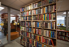 &Scaron;e&scaron;kinės biblioteka persikėlė: naujos erdvės skaitymui, mokymuisi, renginiams 