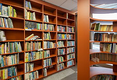 &Scaron;e&scaron;kinės biblioteka persikėlė: naujos erdvės skaitymui, mokymuisi, renginiams 