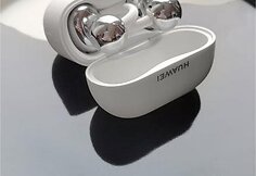 Valentino dienos dovana, kurią norėsis dėvėti kasdien 