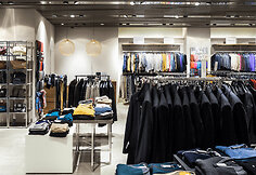 „Outlet Space“