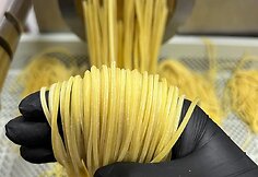Paprasta, bet genialu: kokią paslaptį slepia „Ogmios mieste“ įsikūrusio restorano „Paslėpti receptai“ makaronai?