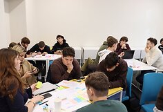 Kodėl dar tinkami naudoti įrenginiai lieka stalčiuose? Kauno kolegijos studentai ieško sprendimų verslui ir vartotojams