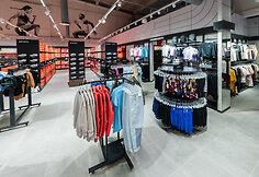 &bdquo;Outlet Park&ldquo; kabinasi dar vieną medalį: atidarė didžiausią &bdquo;Nike Outlet&ldquo; Baltijos regione 