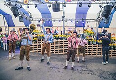 Kauno &bdquo;Oktoberfestas&ldquo; &scaron;iemet &ndash; dvigubai didesnis: tokios palapinės dar nesatę matę