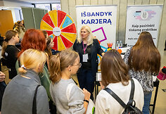 &bdquo;VDU Jungtys&ldquo; tiesia kelią į studijas, karjerą ir mentorystę