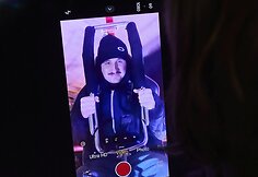 Garsūs žmonės mobiliuosius telefonus i&scaron;bandė ekstremaliomis sąlygomis