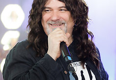 Tinklalaidė „Muzika, kurią jauti“, svečiuose - Keistuoliai Aidas Giniotis, Andrius Kaniava